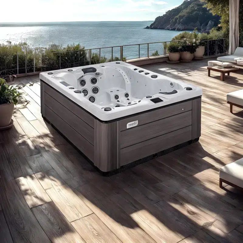 Jamaique – Spa 3 places haut de gamme par Vendom – Only Spa - White Marble - Vue de coté