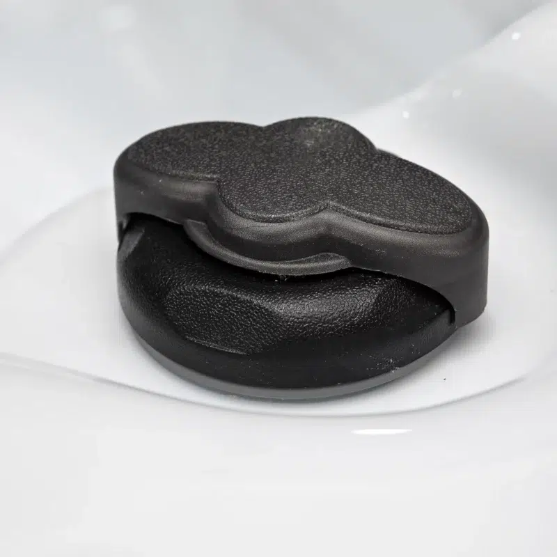 Nimos – Spa de nage monozone compact – Vendom – Only Spa - White Marble - Vue détaillée d'une manette