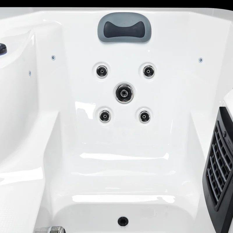 Panama – Spa 3 places bi-zone Vendom, gérez votre température chaude ou froide dans chaque bassin – Only Spa - White Marble - Vue détaillée d'une assise